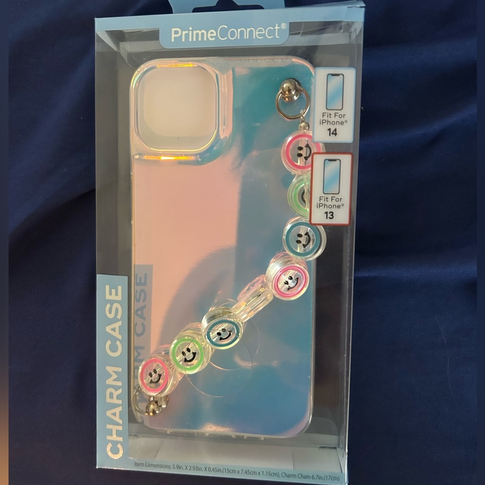iPhone 13/14 case with grip